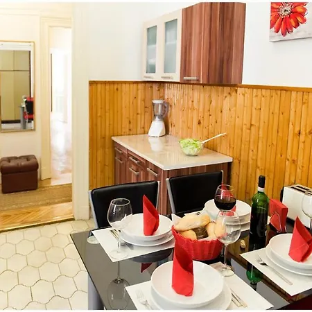 Lägenhet Chain Bridge