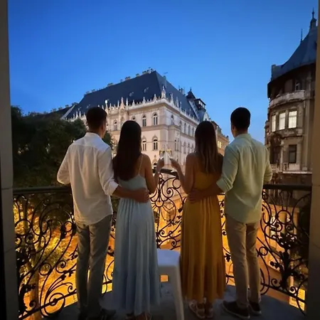 Chain Bridge Lägenhet Budapest