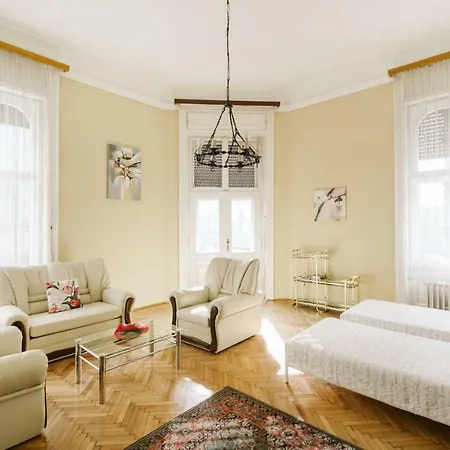 Lägenhet Chain Bridge Budapest