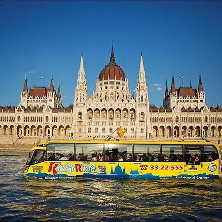Chain Bridge * Budapest